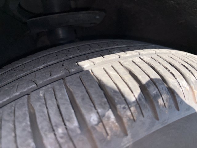 Used 2026 Chrysler Pacifica Limited FWD image 5