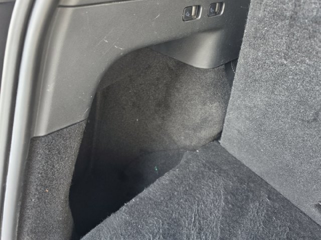 Used 2024 Tesla Model Y Long Range AWD/4WD image 67