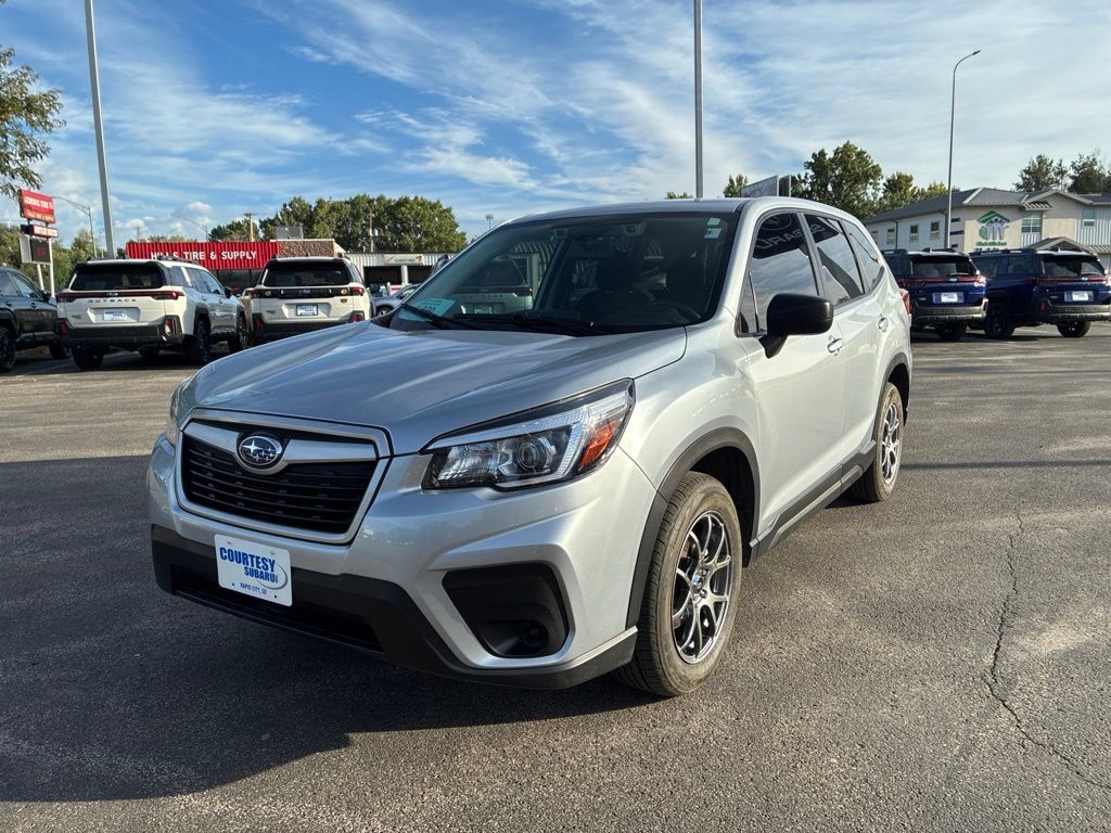 Used 2019 Subaru Forester AWD/4WD image 3