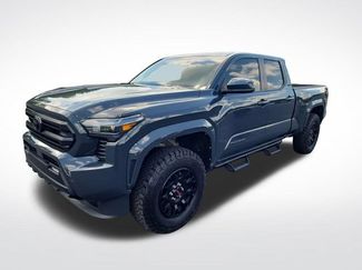 Used 2025 Toyota Tacoma SR5 AWD/4WD 360° Tour