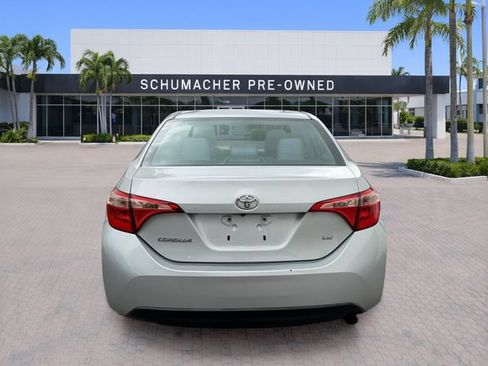 Used 2019 Toyota Corolla LE FWD image 6