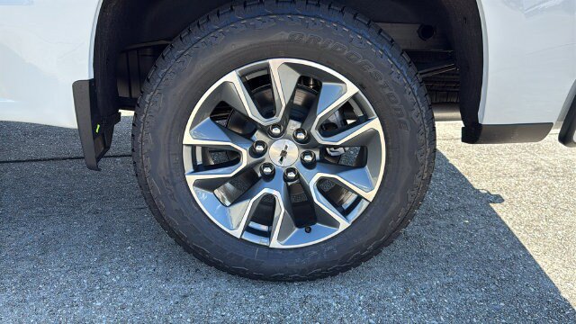 New 2026 Chevrolet Silverado 1500 RST w/ RST All Star Premium Package AWD/4WD image 6
