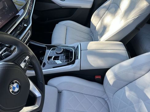 Certified 2024 BMW X5 sDrive40i w/ Premium Package image 25