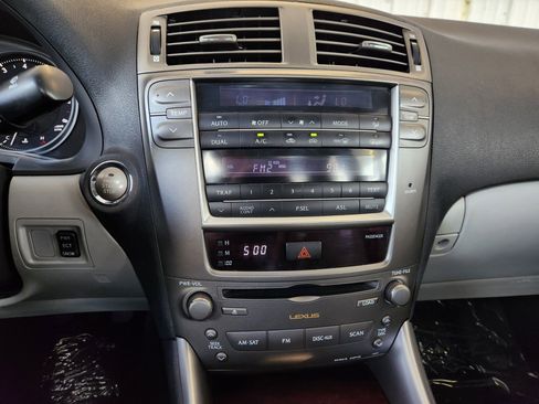 Used 2006 Lexus IS 250 AWD image 9