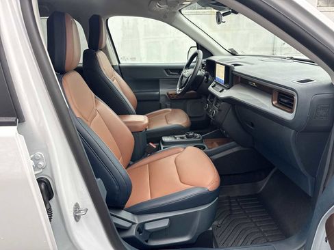 Used 2024 Ford Maverick Lariat w/ 4K Tow Package image 15