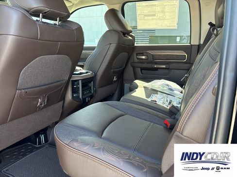 New 2026 RAM 2500 Limited AWD/4WD image 9