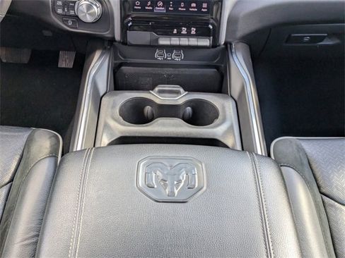 Used 2025 RAM 1500 Laramie image 19