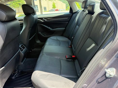 Used 2020 Honda Accord EX-L image 39