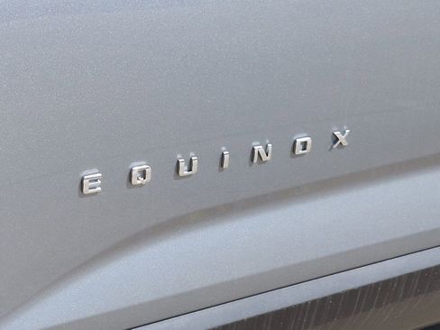 New 2026 Chevrolet Equinox LT w/ Safety and Technology Package image 6