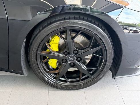 Certified 2022 Chevrolet Corvette Stingray Premium Conv w/ Z51 Performance Package RWD image 15