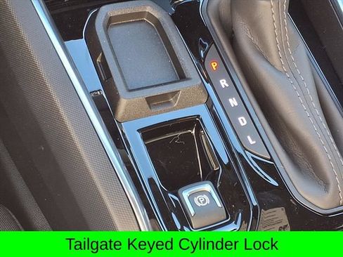 New 2026 GMC Canyon Elevation w/ Convenience Package RWD image 15