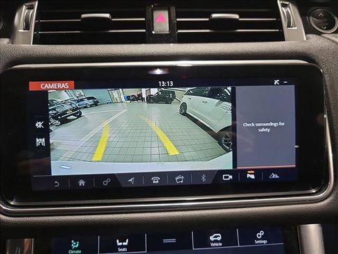 Certified 2022 Land Rover Range Rover Sport HSE Silver Edition image 25