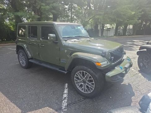 Used 2024 Jeep Wrangler High Altitude AWD/4WD image 1