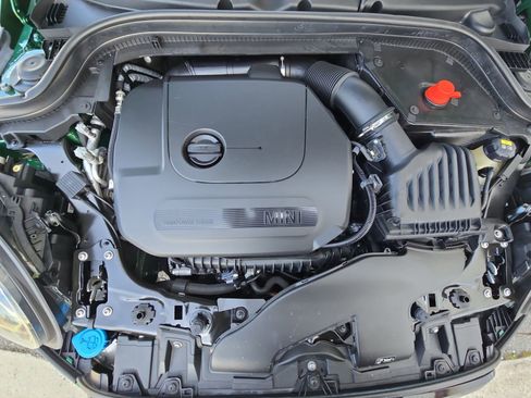 Used 2022 MINI Cooper 4-Door Hardtop image 36