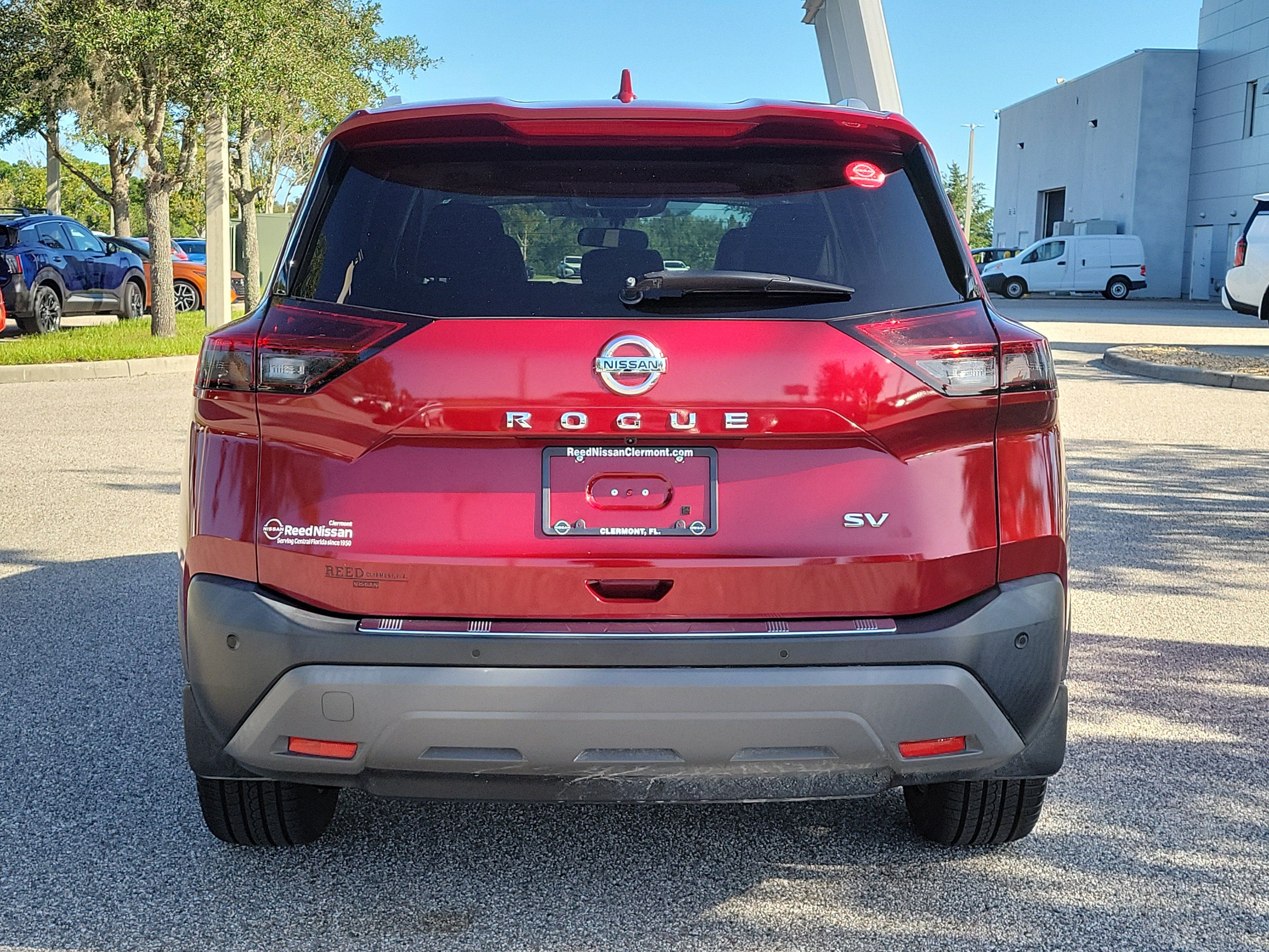 Certified 2021 Nissan Rogue SV w/ Premium Package FWD image 7