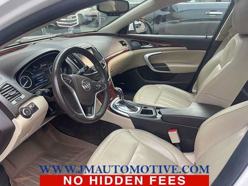 Used 2017 Buick Regal Premium w/ Driver Confidence Package #2 FWD image 2