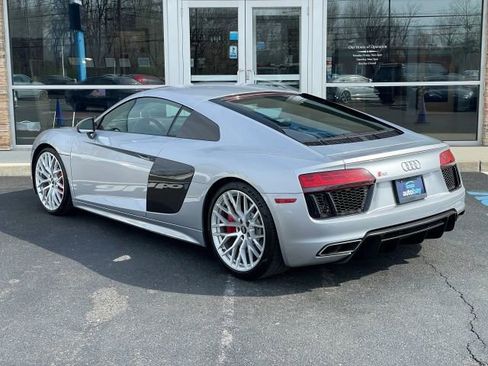 Used 2017 Audi R8 V10 AWD/4WD image 10
