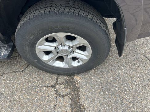 Certified 2022 Toyota 4Runner SR5 Premium image 15