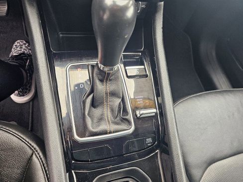 Used 2022 Jeep Compass Limited image 36