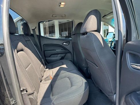 Used 2019 GMC Canyon SLE AWD/4WD image 12