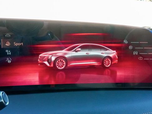 Used 2025 Cadillac CT5 Premium Luxury image 27