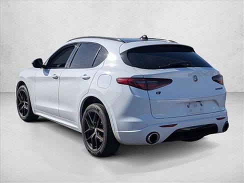 Used 2021 Alfa Romeo Stelvio Ti w/ Nero Edizione image 7