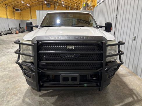 Used 2016 Ford F250 XL w/ Power Equipment Group AWD/4WD image 7