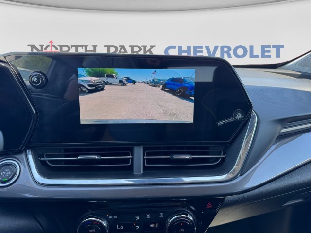Used 2026 Chevrolet Trax ACTIV FWD image 16