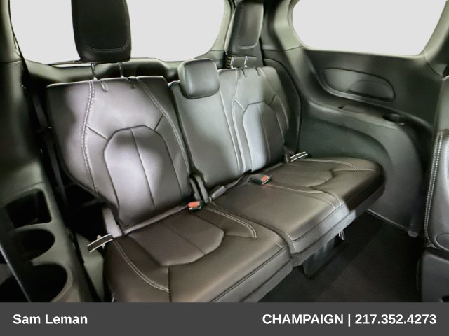 New 2027 Chrysler Pacifica Select FWD image 25