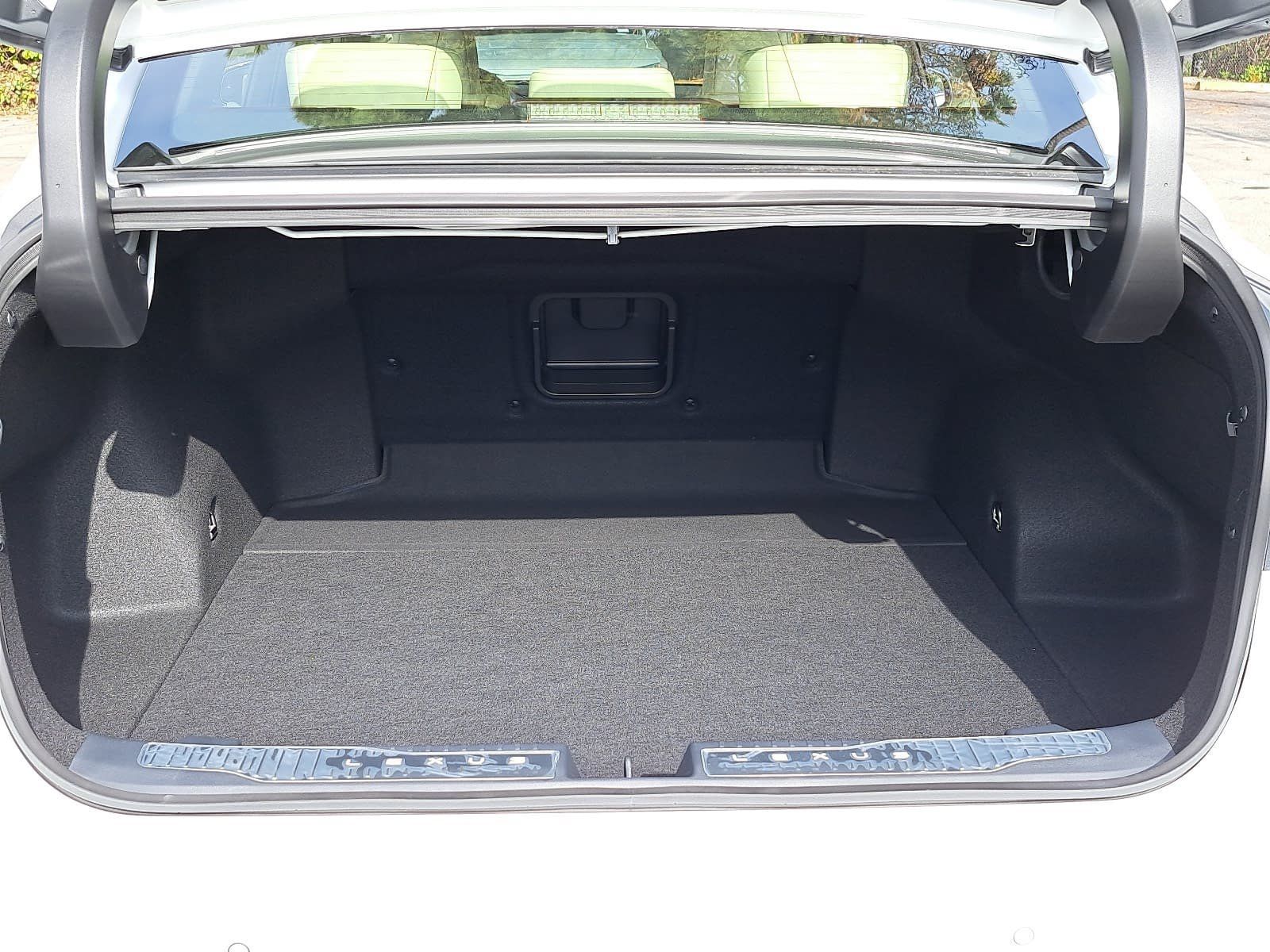 Used 2026 Lexus ES 500e w/ Convenience Package AWD/4WD image 13