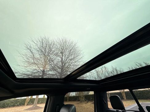 Used 2017 Ford F250 Platinum w/ Platinum Ultimate Package image 22