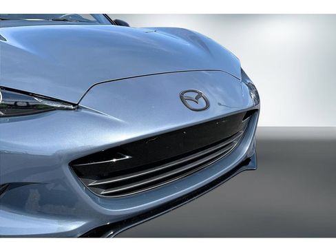 Used 2020 MAZDA MX-5 Miata Club w/ Interior Package RWD image 29