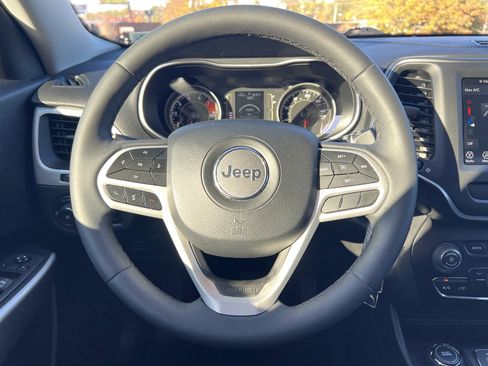 Used 2022 Jeep Cherokee Latitude image 20