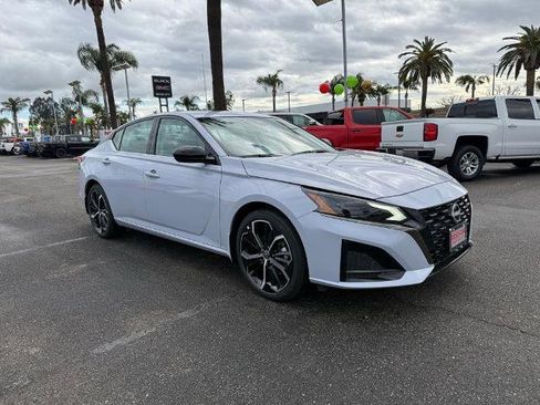 New 2025 Nissan Altima 2.5 SR w/ SR Premium Package image 1