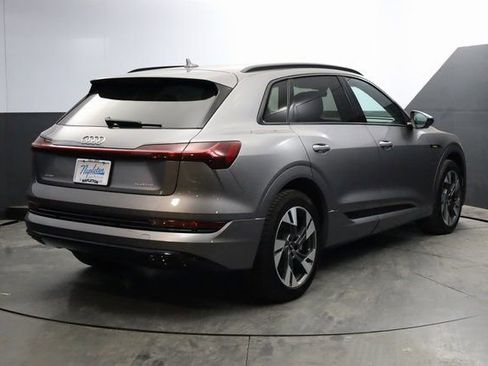 Used 2021 Audi e-tron Premium w/ Convenience Plus Package image 5