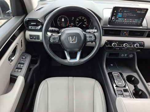 Certified 2023 Honda Pilot EX-L image 11