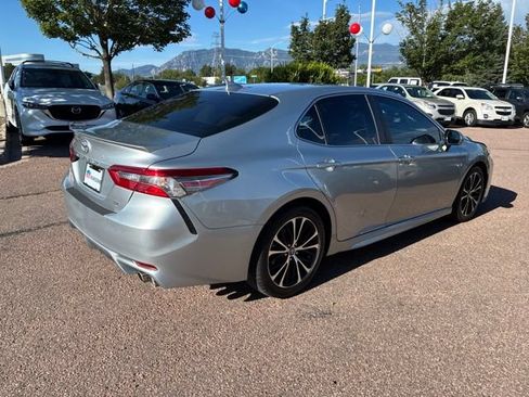 Used 2018 Toyota Camry SE w/ Audio Package FWD image 30