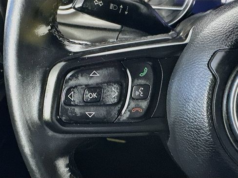 Used 2018 Jeep Wrangler Sport AWD/4WD image 23