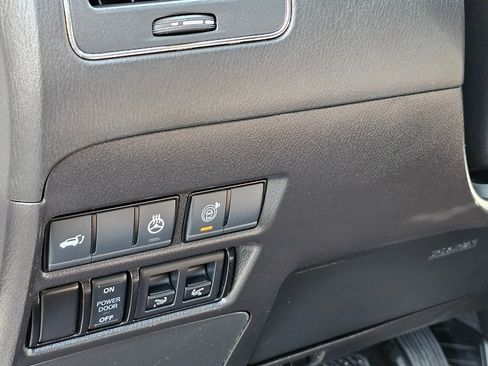 Used 2022 INFINITI QX80 Sensory w/ All-Season Package image 39