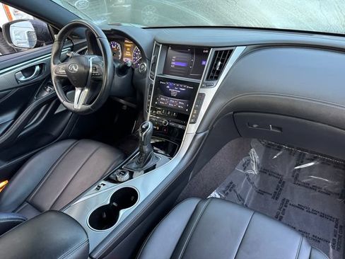 Used 2018 INFINITI Q60 3.0t Luxe AWD/4WD image 19