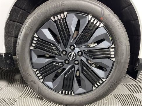 New 2026 Nissan Murano Platinum w/ Cargo Package image 14