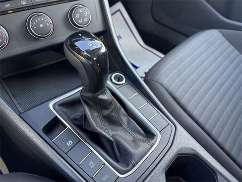 Used 2023 Volkswagen Jetta S image 16