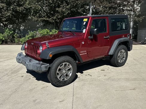 Used 2013 Jeep Wrangler Sport AWD/4WD image 3