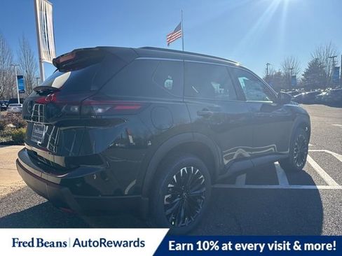 New 2026 Nissan Rogue SV image 10