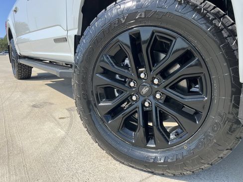 Used 2026 Ford F150 Lariat w/ Equipment Group 501A Mid AWD/4WD image 9