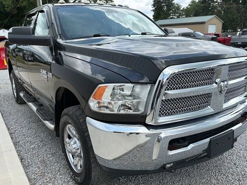 Used 2018 RAM 2500 Tradesman w/ Chrome Appearance Group AWD/4WD image 8