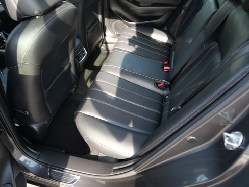 Used 2018 MAZDA MAZDA6 Touring FWD image 19