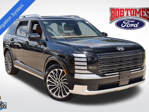 Used 2026 Hyundai Palisade Calligraphy FWD image 1