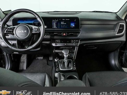 Used 2025 Kia Seltos EX FWD image 18