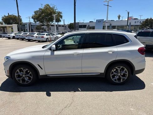 Used 2021 BMW X3 xDrive30i w/ Convenience Package AWD/4WD image 4